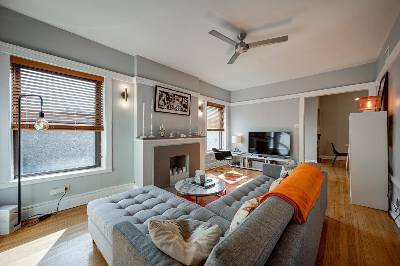 Steps To The Lakefront! This Uptown Beauty Is Everything You Need For A Perfect Getaway Apartamento Chicago
